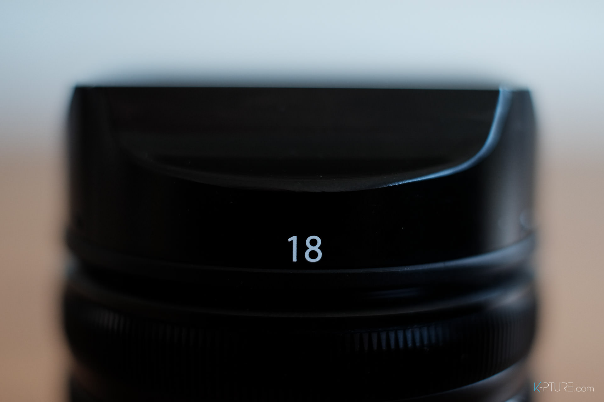 Fuji 18mm F2.0 R