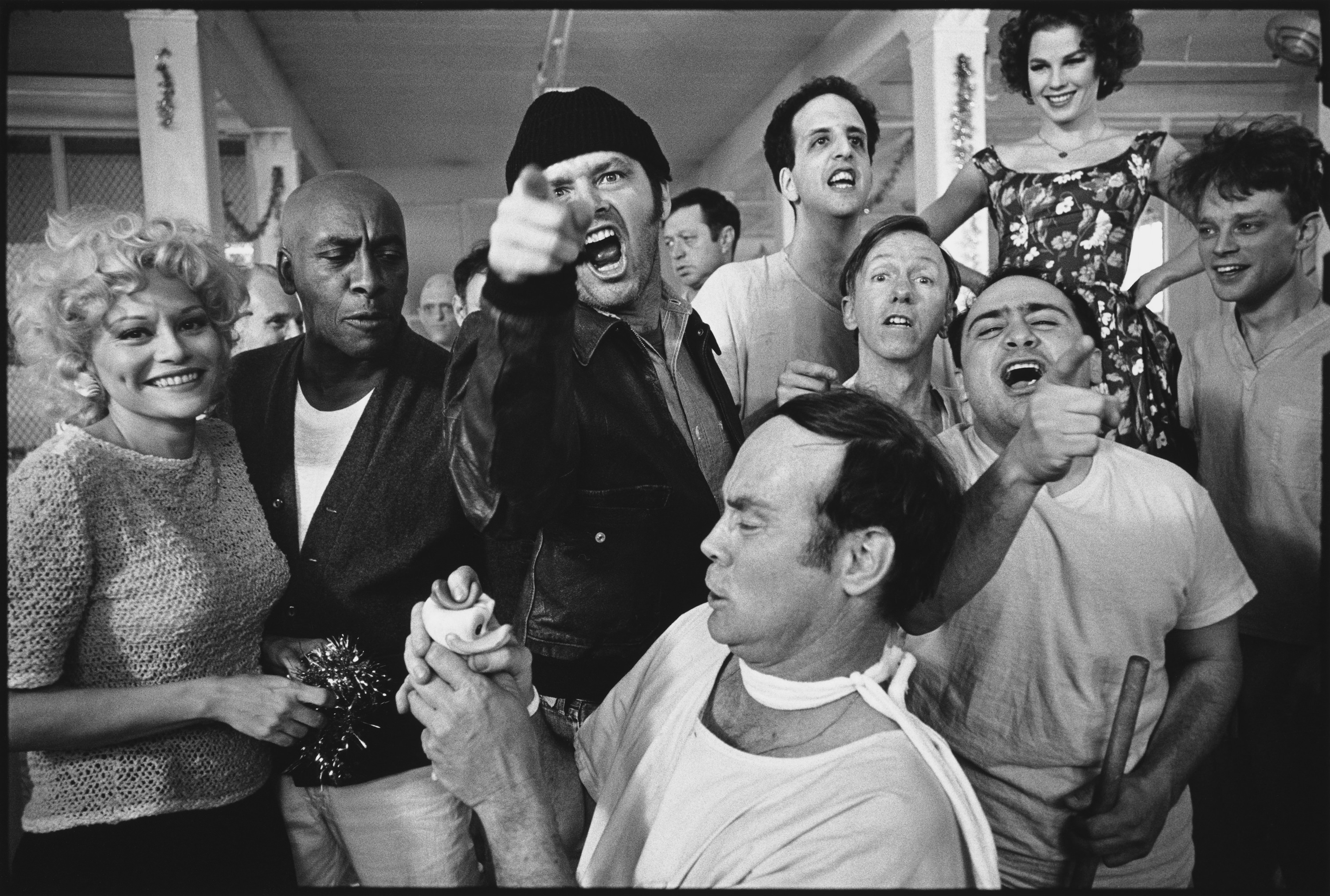 http://www.maryellenmark.com