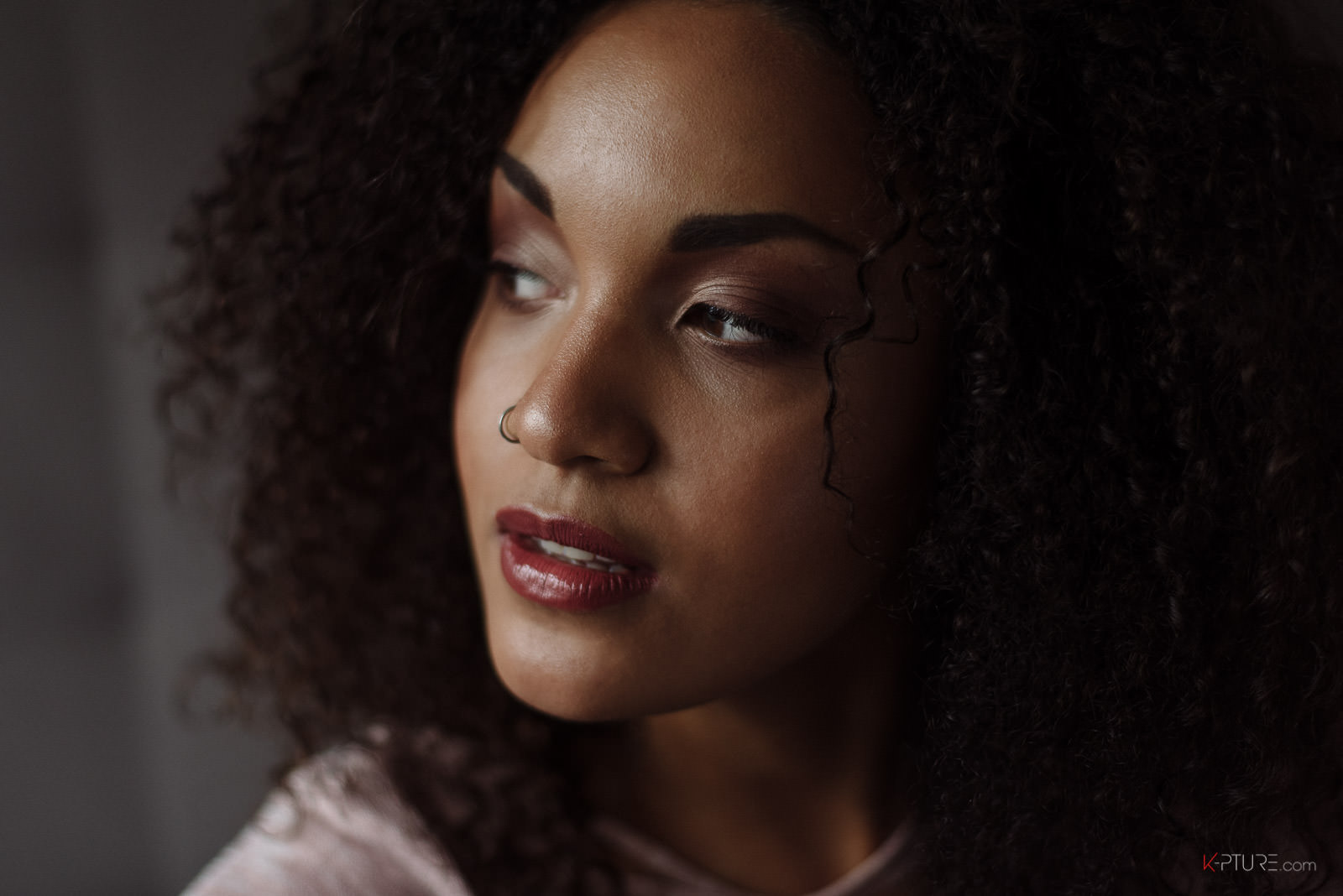 Sarah by Frederic Frognier, K-pture